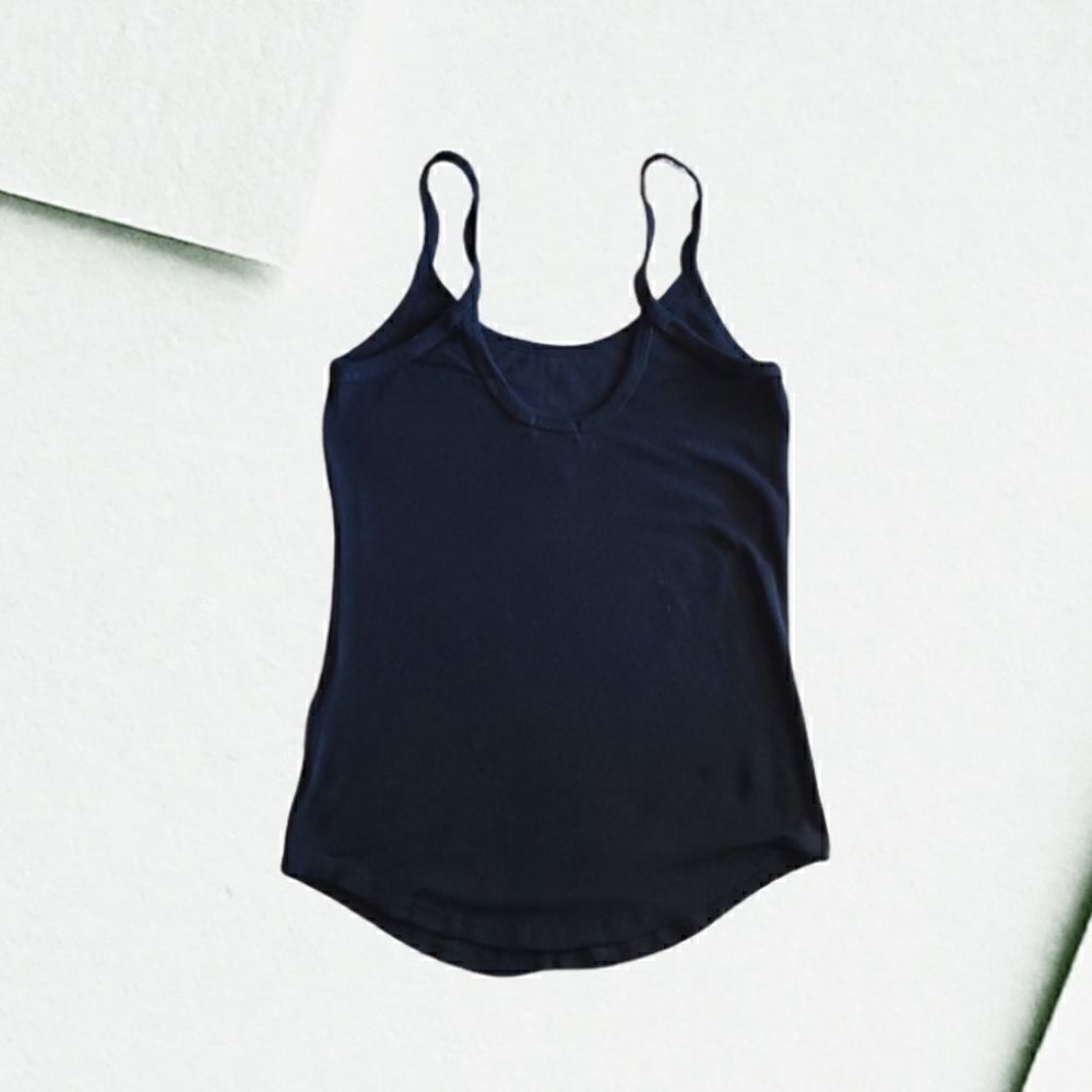 Hinge NWOT Black Tank or Cami Top
